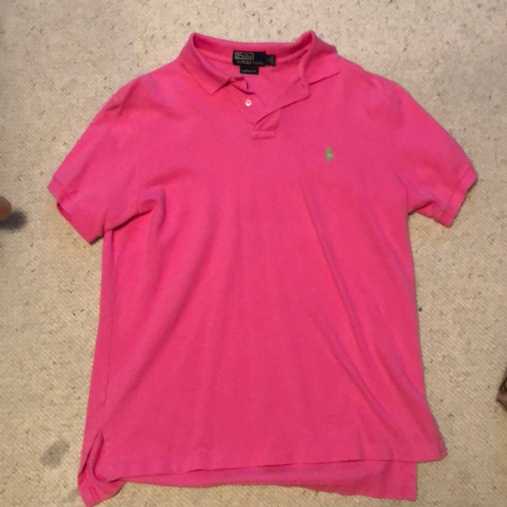 Pink polo LOOKS NEW